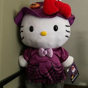 2022 HALLOWEEN WITCH HELLO KITTY GREETER
